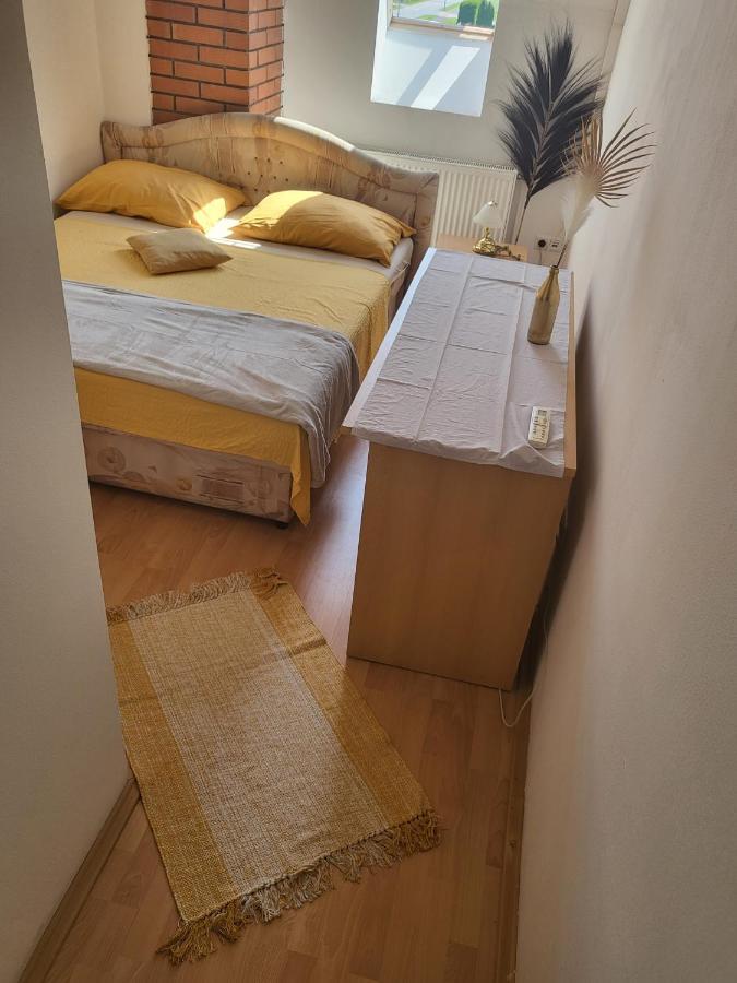 Pansion Brod Bed & Breakfast Bagian luar foto